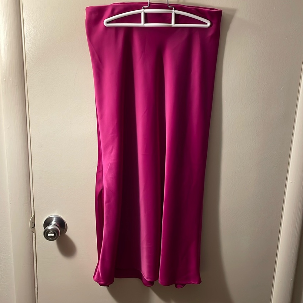 Euc Rachel Zoe Fuchsia Silk-Like Midi Skirt 119